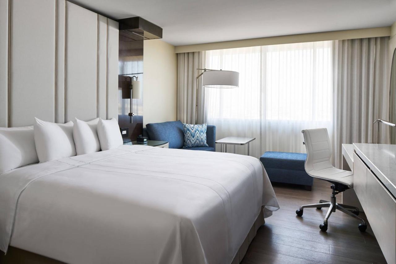 Irvine Marriott Hotel Buitenkant foto